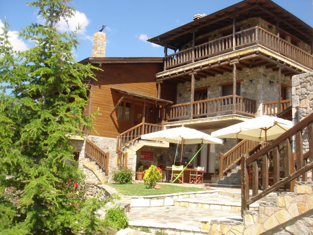 Efharis Filoxenon Apartment Feneós Cameră foto