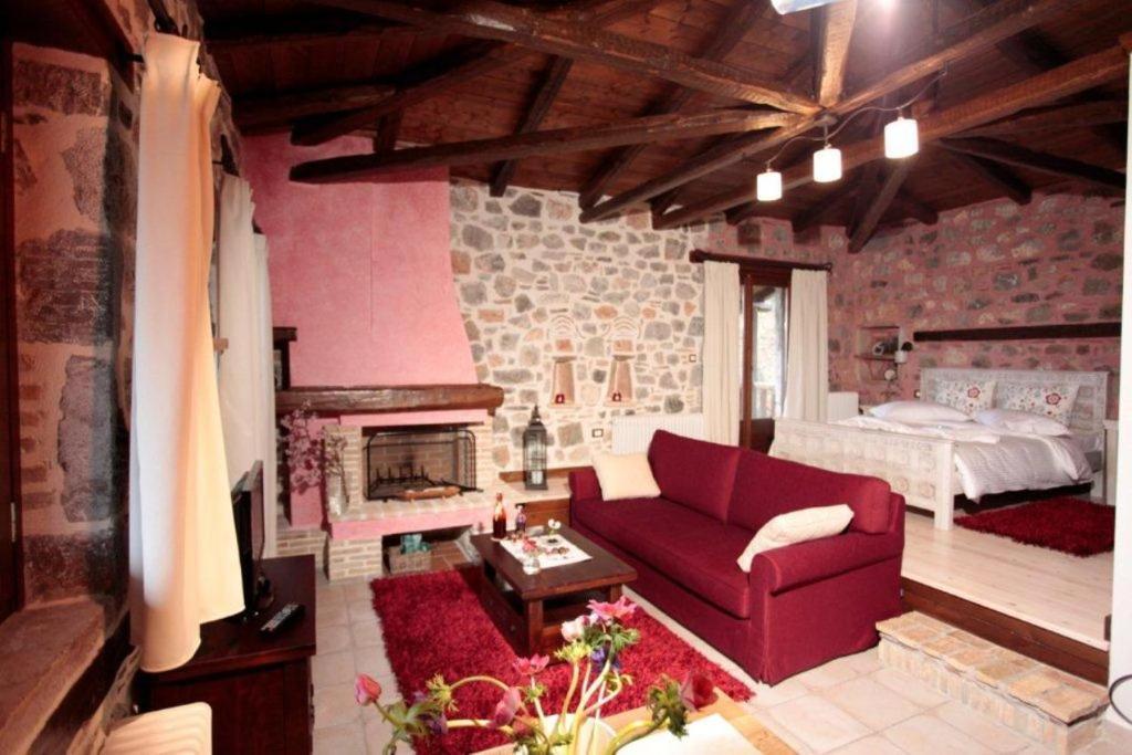 Efharis Filoxenon Apartment Feneós Cameră foto