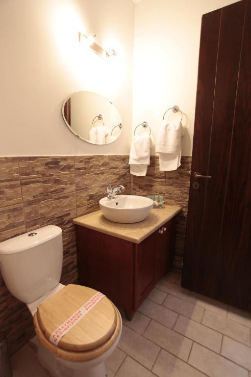 Efharis Filoxenon Apartment Feneós Cameră foto